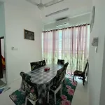 Family Holiday Home With Wifi & Netflix