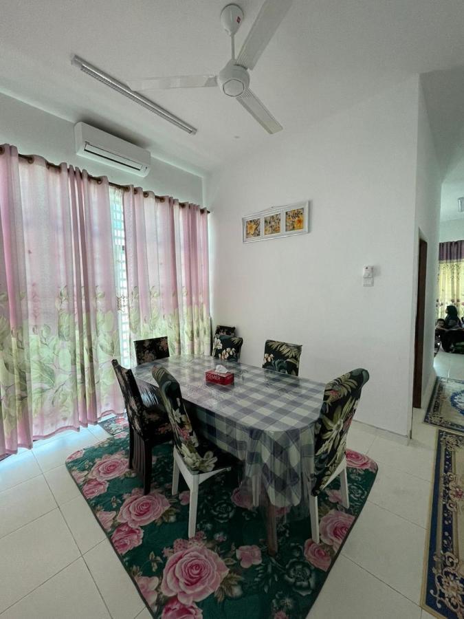 Family With Wifi & Netflix Rumah percutian