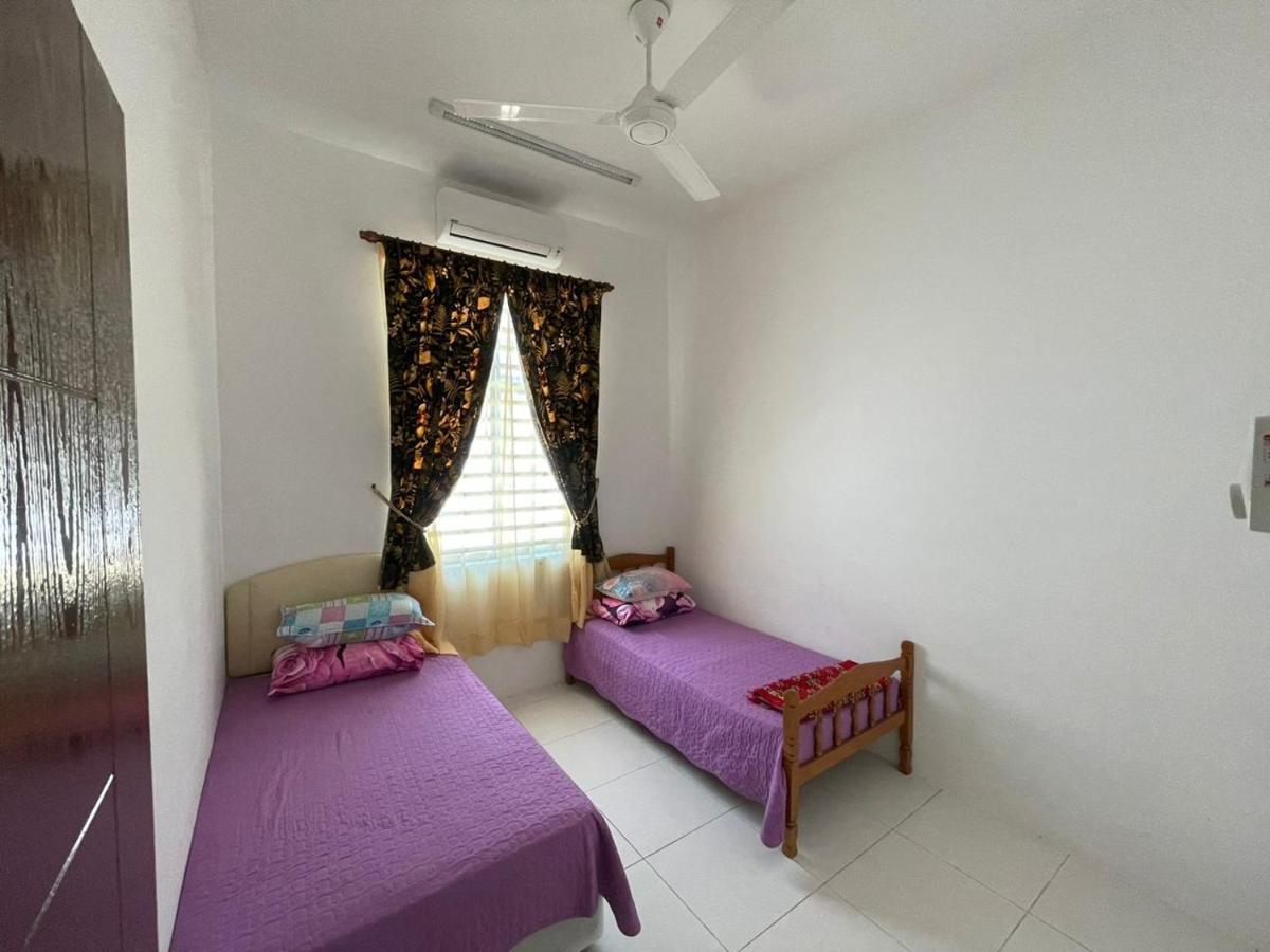 Rumah percutian Family With Wifi & Netflix *